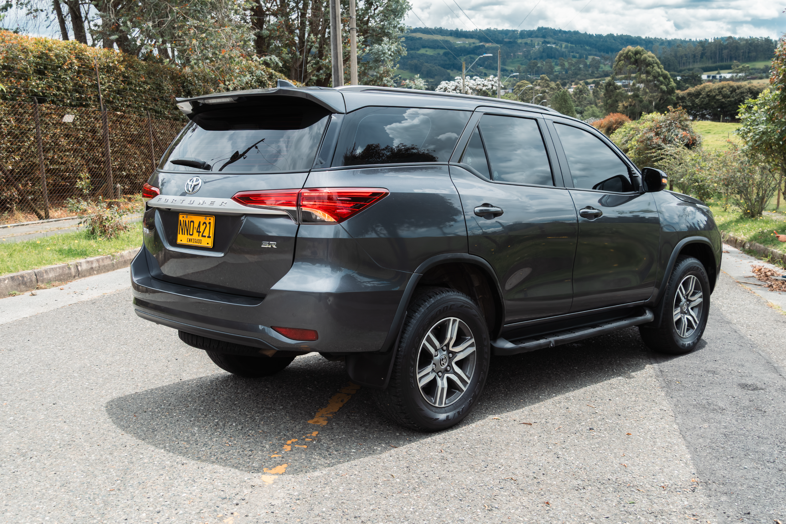 TOYOTA FORTUNER 2.4 - Imagen 5