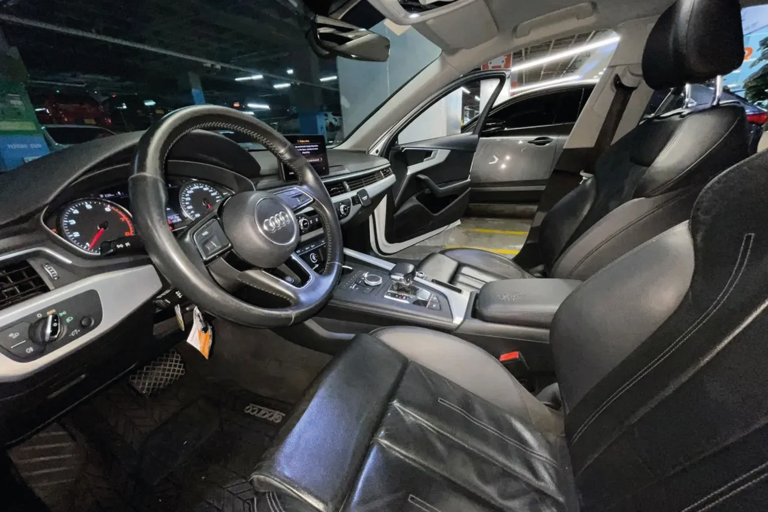 Audi A4 2.0 Tfsi Ambition - Imagen 4