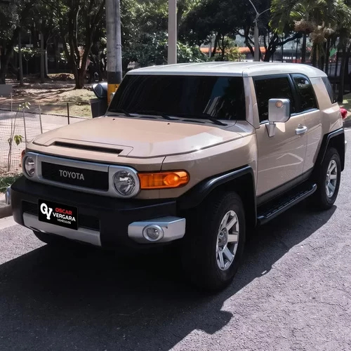 Toyota Fj Cruiser 4.0 V6 At
